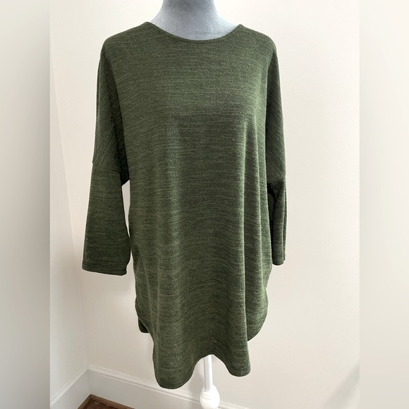 Tunic-length sweater - Sz L - Picture 1 of 8